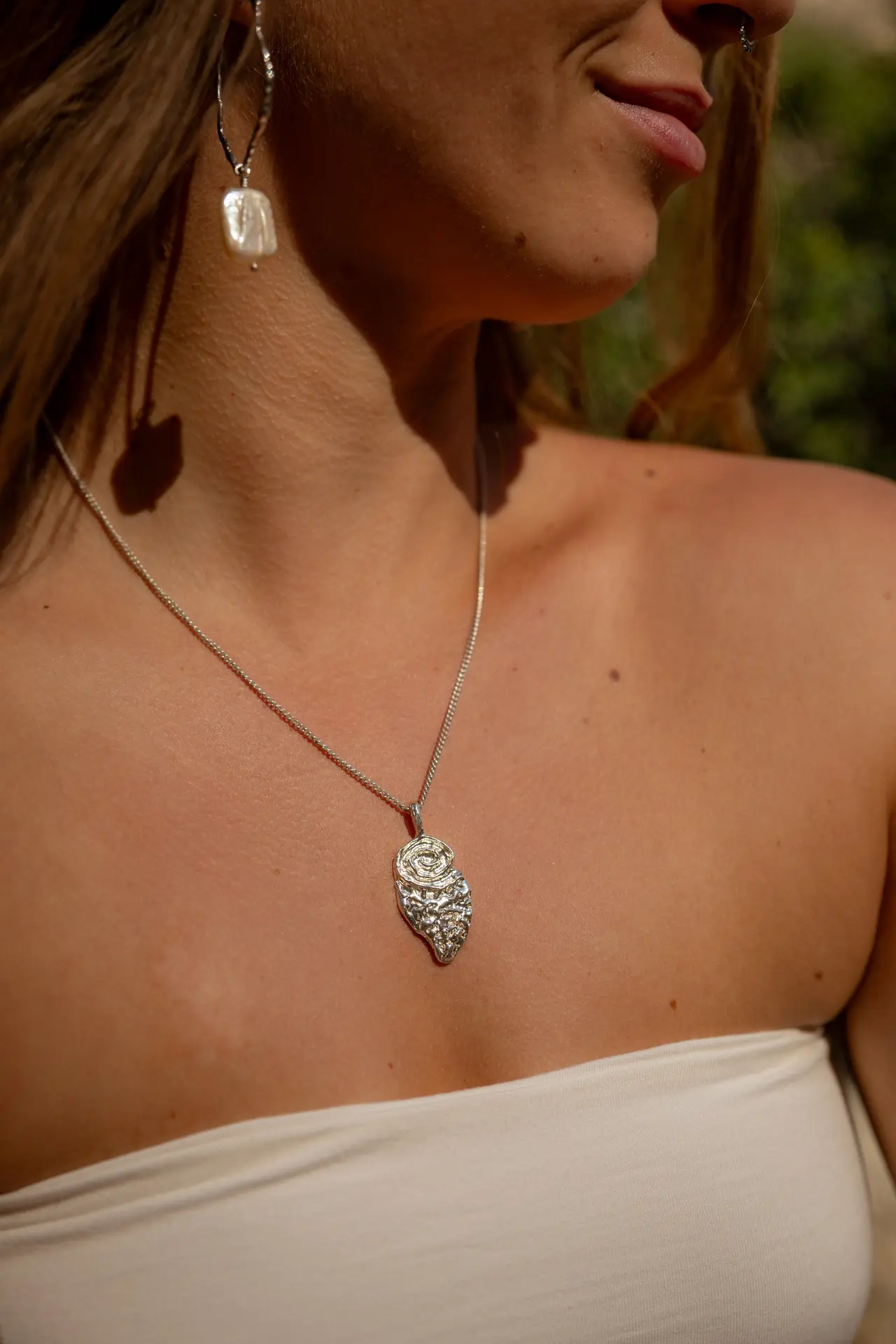 Rose Necklace TRUST - Image 8